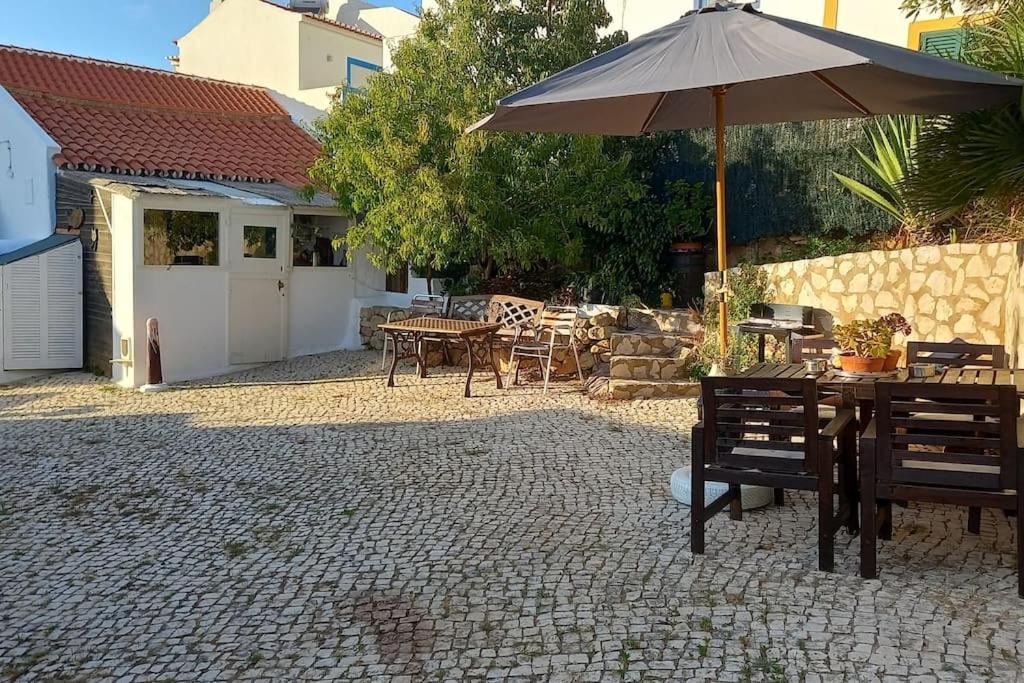 Bica Da Salema Beach House Exterior photo